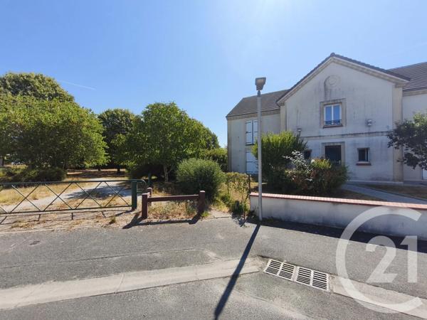 Appartement F3 à vendre  3 pièces - 64,24 m 2   ST JEAN DE LA RUELLE  - 45