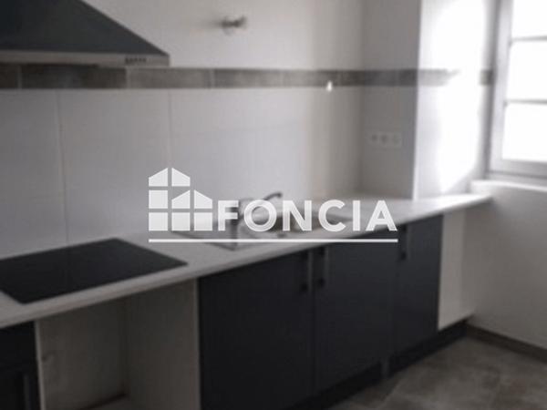 Location Maison 4 pièces 87.33 m² - 179 RUE DE LA FONTAINE - SIGOGNE Coulgens 16560
