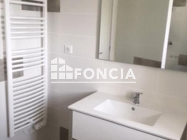 Location Maison 4 pièces 87.33 m² - 179 RUE DE LA FONTAINE - SIGOGNE Coulgens 16560