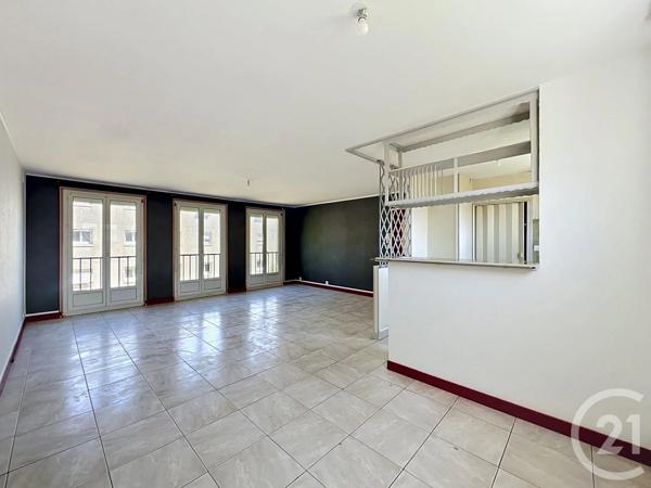 Appartement F4 à vendre  4 pièces - 81,14 m 2   ST JEAN DE BRAYE  - 45