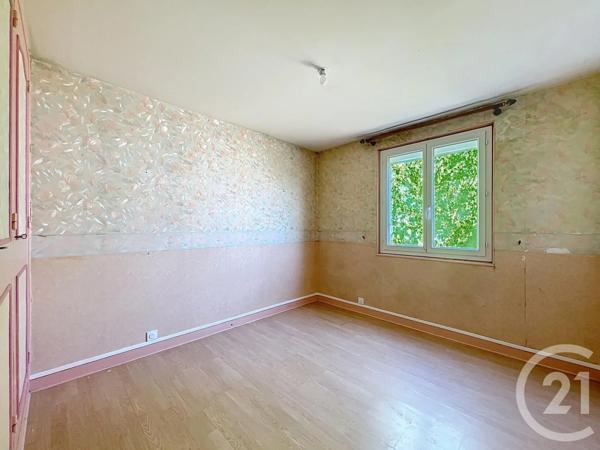 Appartement F4 à vendre  4 pièces - 81,14 m 2   ST JEAN DE BRAYE  - 45