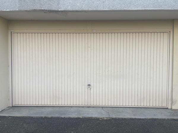 DERNIER ETAGE AVEC RAVALEMENT COMPRIS / CAVE / BALCON