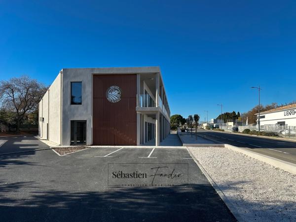 Bureau à louer LA SEYNE SUR MER (83) – 42 M² – FORTE VISIBILITÉ – BUREAUX NEUFS – PMR – STATIONNEMENTS