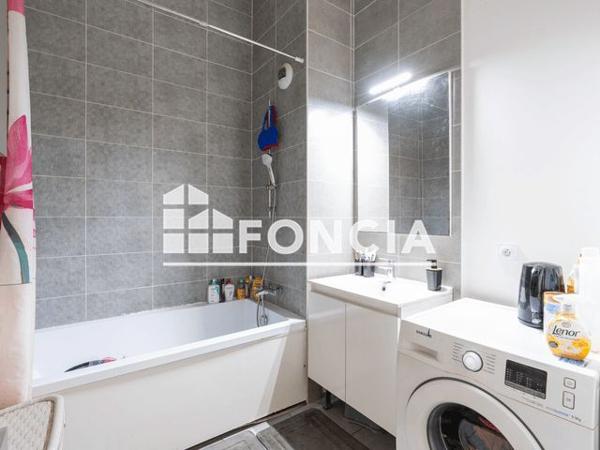 À vendre Appartement 4 pièces 82.02 m² - Saint-fons 69190