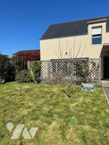 THEIX NOYALO CENTRE VILLE