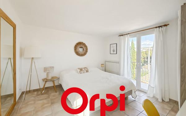 Maison à vendre    5 pièces •  Bandol