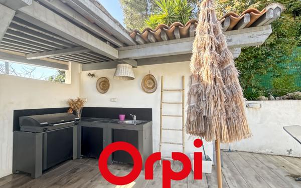 Maison à vendre    5 pièces •  Bandol