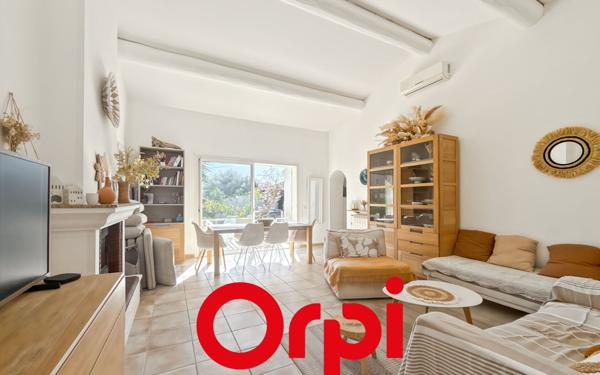 Maison à vendre    5 pièces •  Bandol