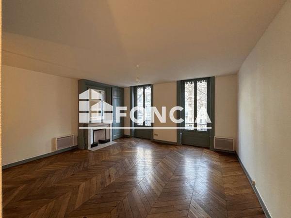 Location Studio 39.74 m² - 38 COURS GAMBETTA Lyon 69007