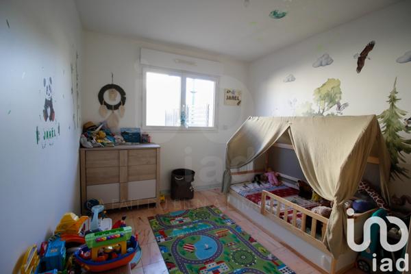 Maison à vendre 4 pièces 80 m² Garennes-sur-Eure