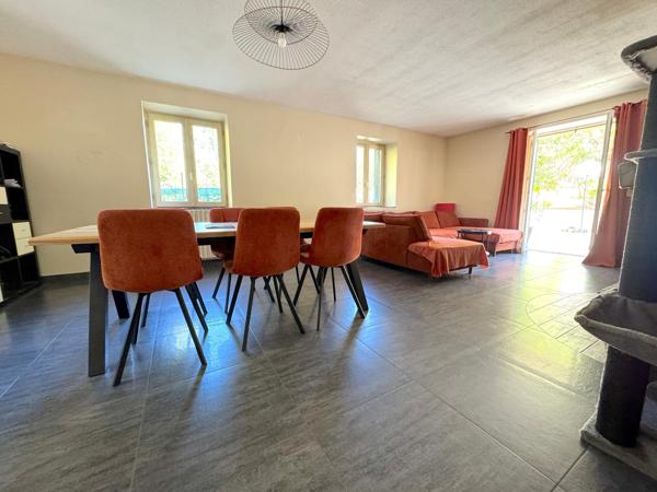 Maison 5 pièces 160 m²