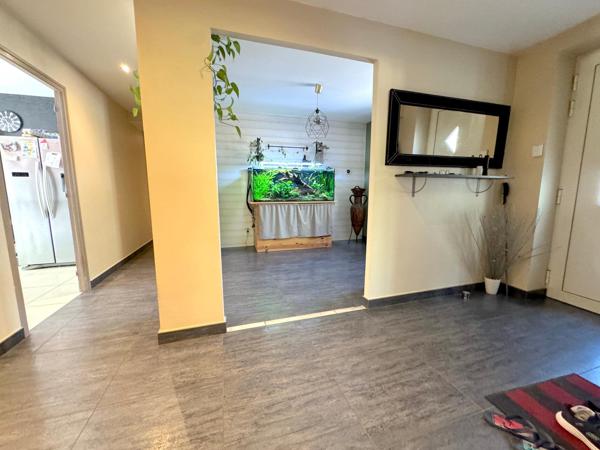Maison 5 pièces 160 m²