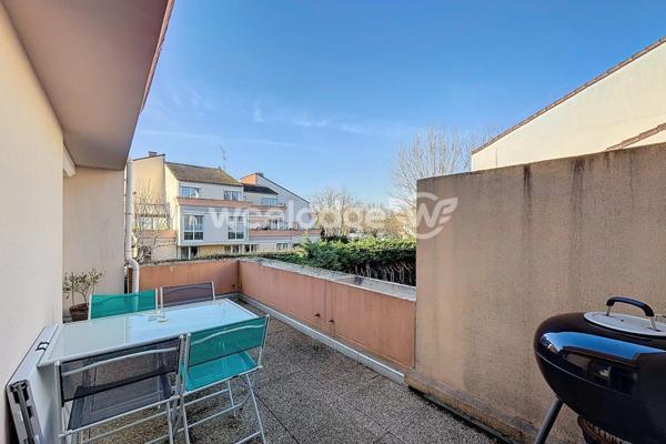 Appartement à vendre 4 pièces de 98,88 m² à Éragny