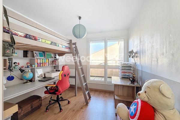 Appartement à vendre 4 pièces de 98,88 m² à Éragny