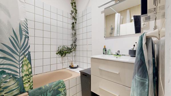 Ensemble locatif rare, 7 logements, 1 maison