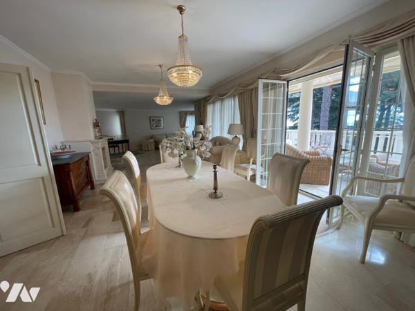 Villa 380 m² habitable