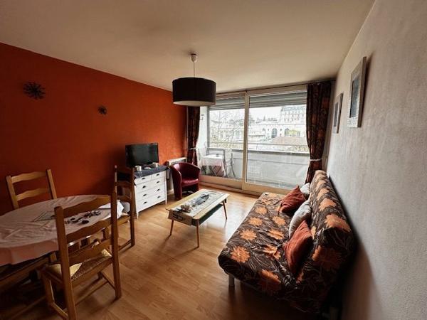 T3 Meublé, balcon et garage