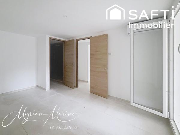SUPERBE APPARTEMENT 2 PIÈCES EN REZ DE JARDIN - SAINT AYGULF ( 83370 )