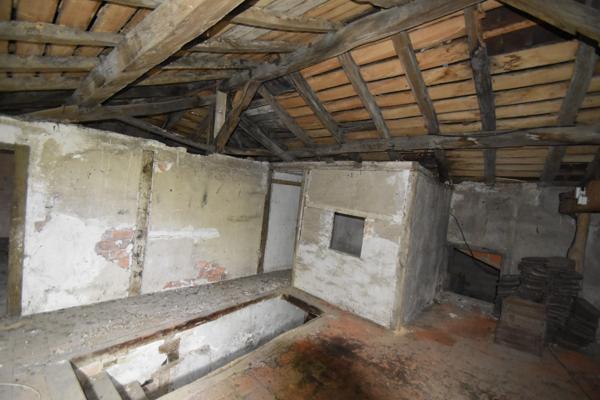 Immeuble de 320 m² - CHENAY LE CHATEL - Proche Marcigny