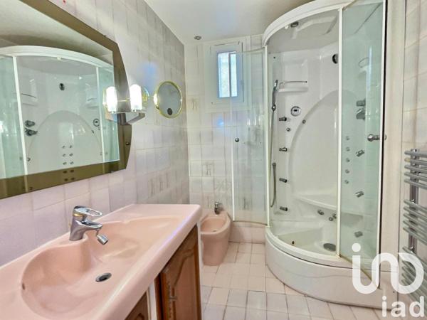 Maison à vendre 5 pièces 150 m² Saint-Laurent-du-Var