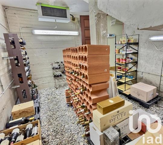 Maison à vendre 5 pièces 150 m² Saint-Laurent-du-Var