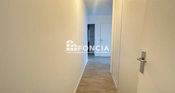 Location Appartement 4 pièces 78.66 m² - Issy-les-moulineaux 92130