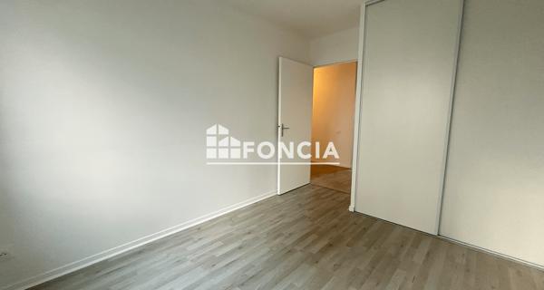Location Appartement 4 pièces 78.66 m² - Issy-les-moulineaux 92130