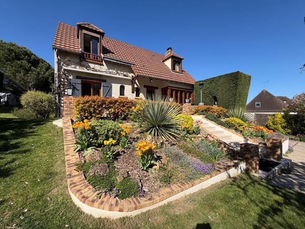 Maison individuelle - Linas 6 pièces 100 m2 - DPE D -