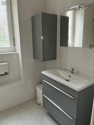 Appartement à vendre à Saint-Affrique dans l'Aveyron (12400), ref : 12051-21