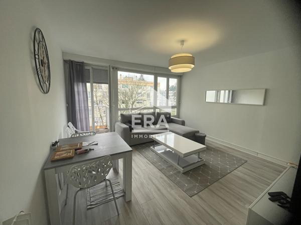 PAU - Location meublée - Appartement T4 de 90 m² avec balcon entièrement renové