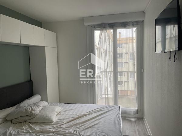 PAU - Location meublée - Appartement T4 de 90 m² avec balcon entièrement renové