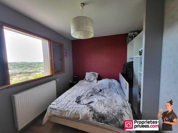 Maison Bourg De Thizy 4 pièce(s) 111 m2