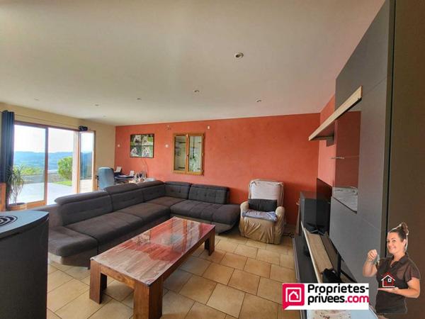 Maison Bourg De Thizy 4 pièce(s) 111 m2