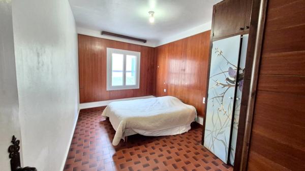 IMMEUBLE 180 M2 AIGUES MORTES