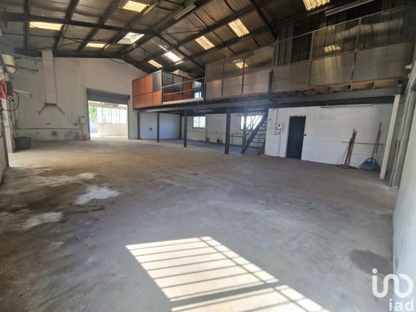 Hangar à vendre 781 m² Avignon