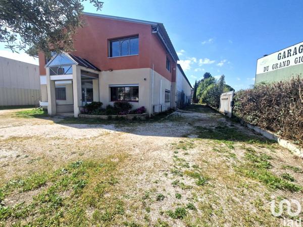 Hangar à vendre 781 m² Avignon