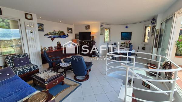 UNIQUE AU TRIANGLE D'OR !! LARGUEZ LES AMARRES !!