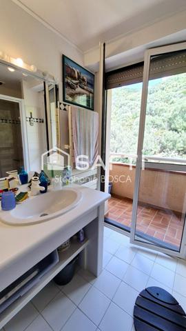 UNIQUE AU TRIANGLE D'OR !! LARGUEZ LES AMARRES !!