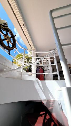 UNIQUE AU TRIANGLE D'OR !! LARGUEZ LES AMARRES !!