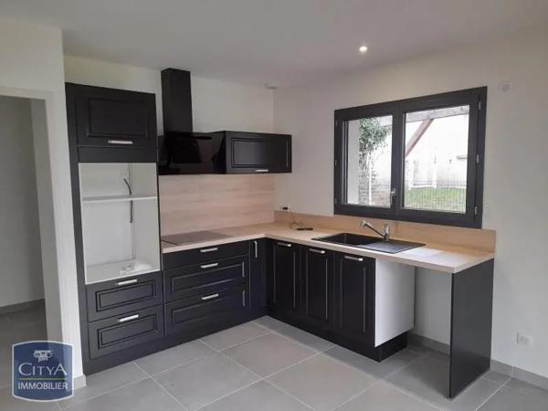Maison à louer 3 pièces 76.86m² Renaison (42370)
