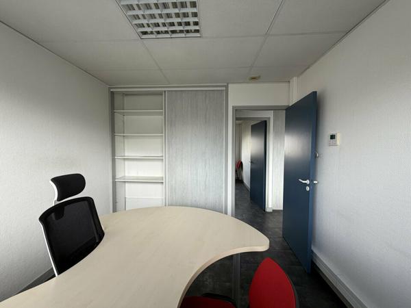BUREAUX CLÉS EN MAIN À PROXIMITÉ IMMÉDIATE DU CENTRE-VILLE