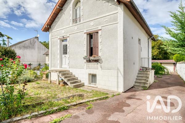 Maison à vendre 5 pièces 101 m² Saint-Brice-sous-Forêt