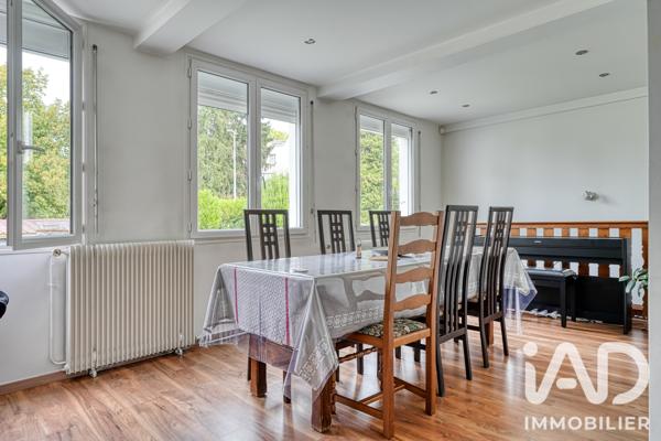 Maison à vendre 5 pièces 101 m² Saint-Brice-sous-Forêt