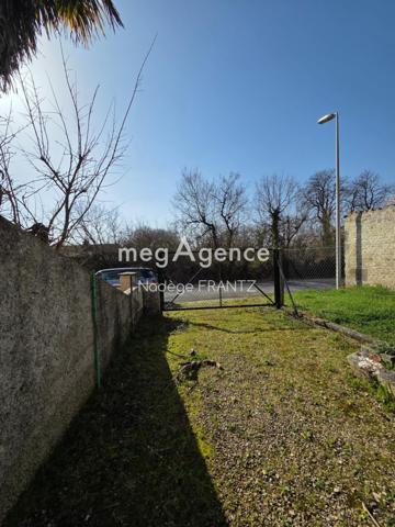 Maison à MATHA, 17160 - 4 pièces 73m²