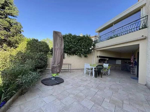 Grande villa - idéal 2 familles ou revenus locatifs