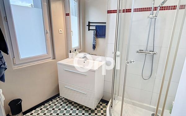 Maison à vendre    5 pièces •  Brive-la-Gaillarde