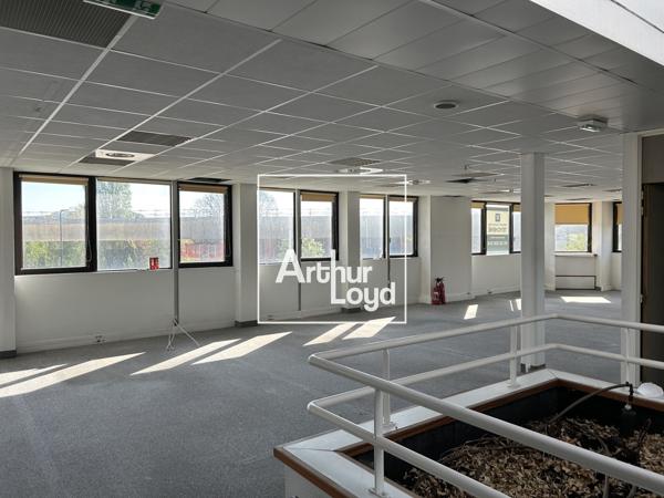 Bureaux à louer 720 m² à Labège - environnement professionnel