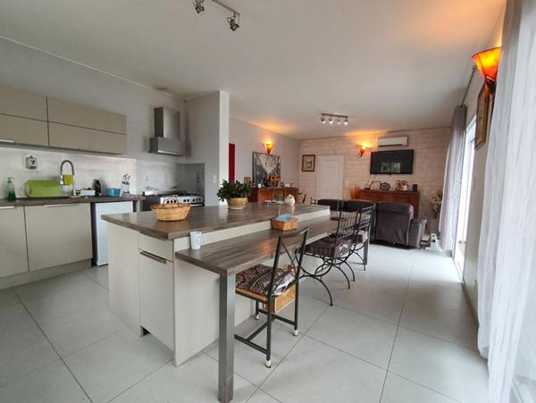 Appartement Sartène - 3 chambres - 99 m² - proche centre ville