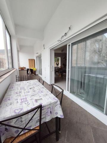 Appartement Sartène - 3 chambres - 99 m² - proche centre ville