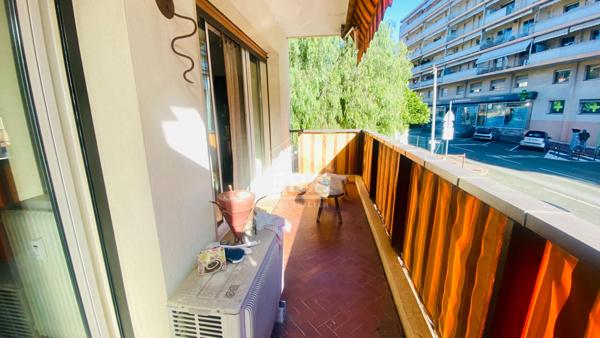À vendre : Appartement 3 pièces avec vue mer au Cannet